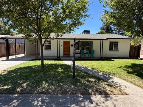 1241 Marilyn St, Modesto, CA 95350 photo 1