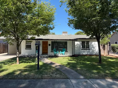 1241 Marilyn St, Modesto, CA 95350 photo 2