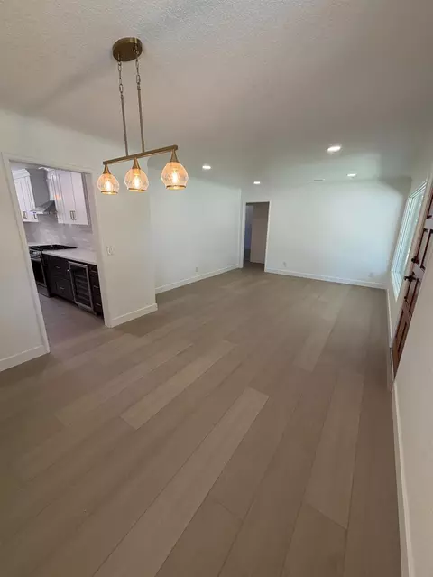 1241 Marilyn St, Modesto, CA 95350 photo 9