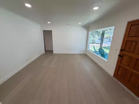 1241 Marilyn St, Modesto, CA 95350 photo 6