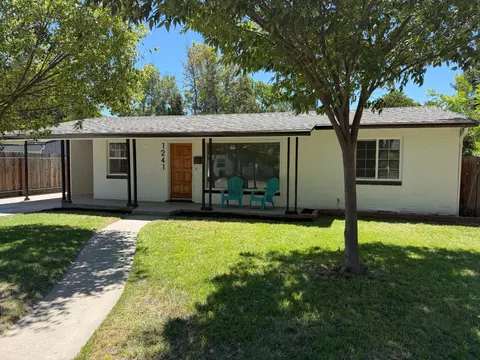 1241 Marilyn St, Modesto, CA 95350 photo 3