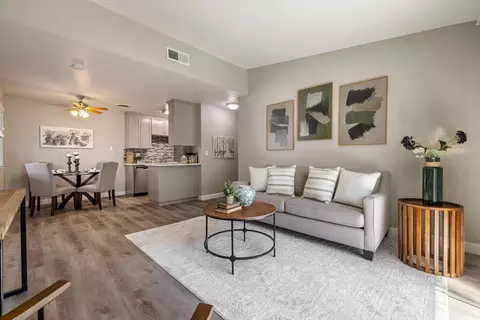 201 Woodrow Ave #48, Modesto, CA 95350