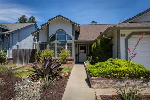 8809 Bridalsmith Dr, Sacramento, CA 95828