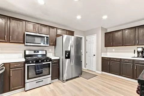 Kitchen - 4561 Excelsior Rd, Mather, CA 95655 photo 1 of 4