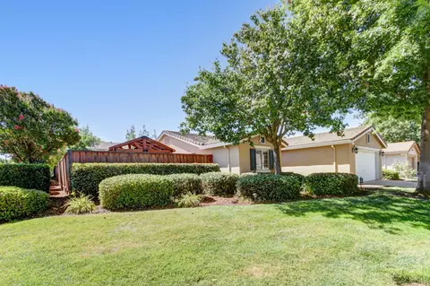 Exterior - 4561 Excelsior Rd, Mather, CA 95655 photo 10 of 11