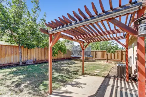 Exterior - 4561 Excelsior Rd, Mather, CA 95655 photo 7 of 11