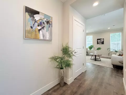 1652 Vine St, Davis, CA 95616 photo 5