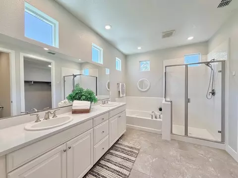1652 Vine St, Davis, CA 95616 photo 14