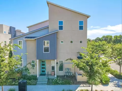 1652 Vine St, Davis, CA 95616 photo 1