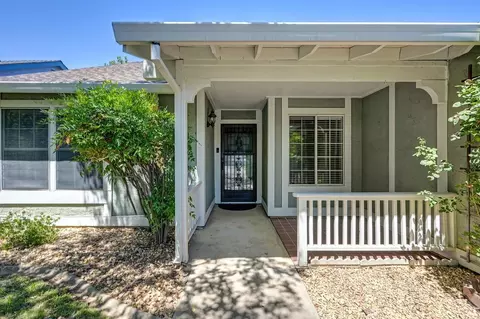2712 Stoughton Way, Sacramento, CA 95827