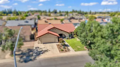 3813 Tumbleweed Ct, Modesto, CA 95355 photo 4