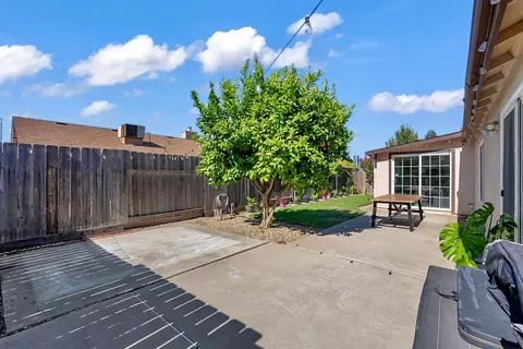 3813 Tumbleweed Ct, Modesto, CA 95355 photo 38