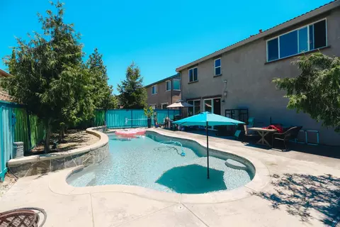 689 S Stage Coach Dr, Lathrop, CA 95330 photo 32