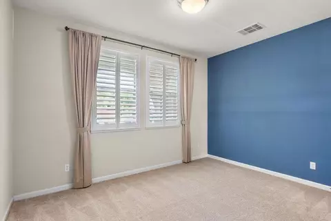 Bedroom - 15939 Crescent Park Cir, Lathrop, CA 95330 photo 1 of 11