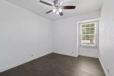 Bedroom - 301 Goldrun Dr, Modesto, CA 95354 photo 1 of 3
