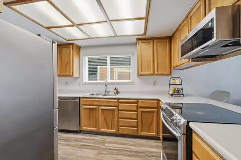 Kitchen - 301 Goldrun Dr, Modesto, CA 95354 photo 1 of 4