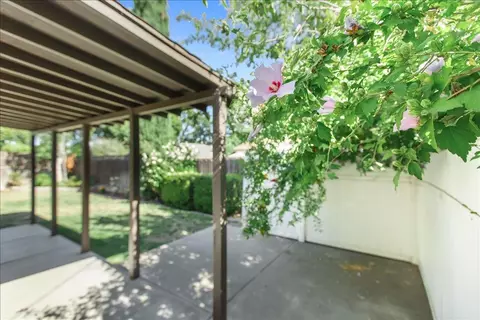 Exterior - 1213 Adel St, Modesto, CA 95350 photo 7 of 10