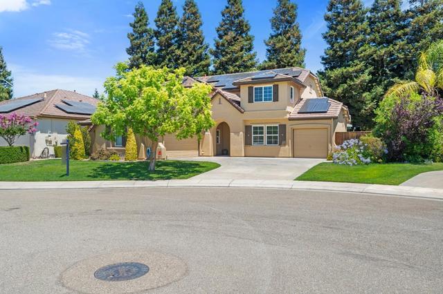 10422 Henshaw Dr, Stockton, CA 95219