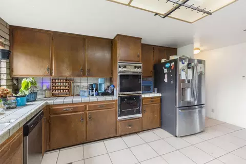 Kitchen - 3781 Larkin Rd, Biggs, CA 95917 photo 2 of 3