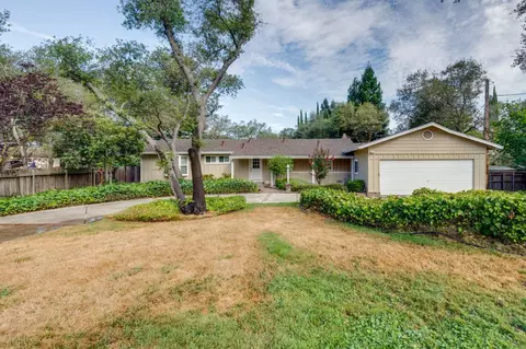 8352 W Granite Dr, Granite Bay, CA 95746