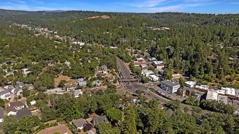 View/Area - 981 Garden Loop, Placerville, CA 95667 photo 5 of 8
