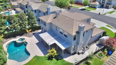 View/Area - 565 Bodeson Ct, Ripon, CA 95366 photo 6 of 7