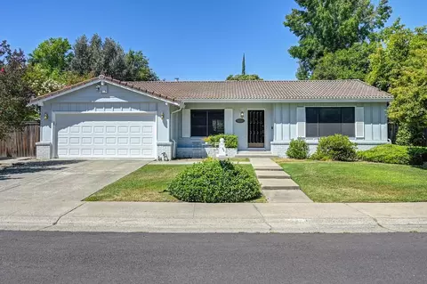 6710 Steamboat Way, Sacramento, CA 95831