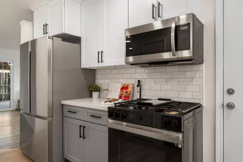 Kitchen - 5545 Sapunor Way, Carmichael, CA 95608 photo 4 of 6