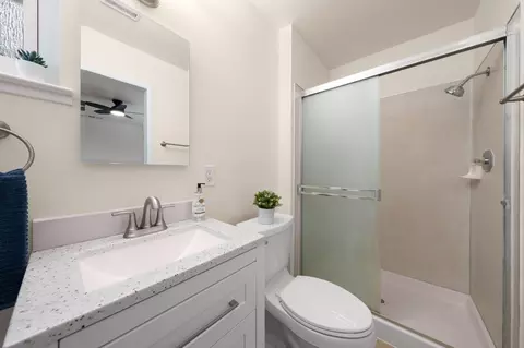 Bath - 5545 Sapunor Way, Carmichael, CA 95608 photo 2 of 3