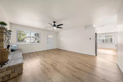 Living - 5545 Sapunor Way, Carmichael, CA 95608 photo 5 of 5