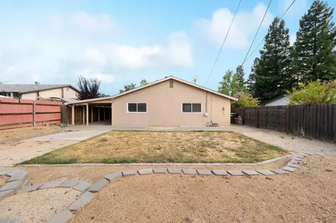 Exterior - 5545 Sapunor Way, Carmichael, CA 95608 photo 4 of 7