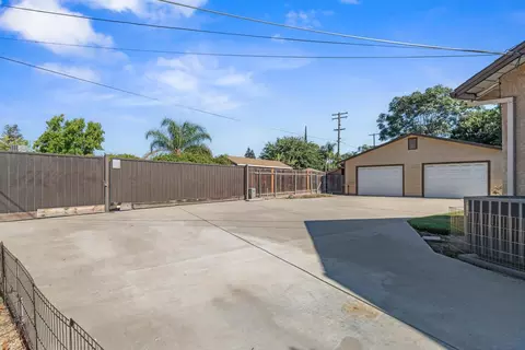 808 Ford Ct, Modesto, CA 95350 photo 18