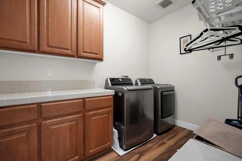 2920 Essie Way, Modesto, CA 95355 photo 9