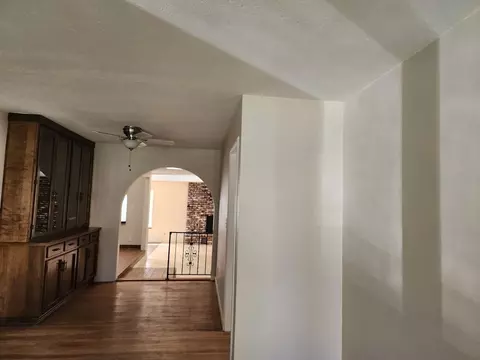 Entry Way - 12 E Mckenzie Ave, Stockton, CA 95204 photo 1 of 3