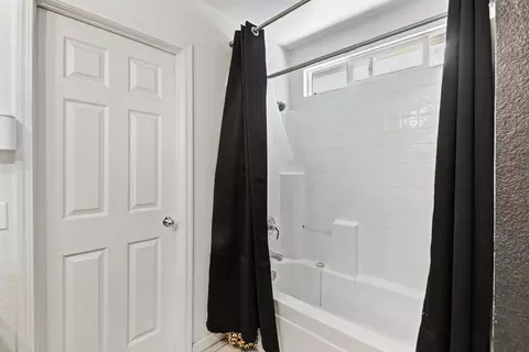 Bath - 4381 Pinckney Way, Mather, CA 95655 photo 3 of 6