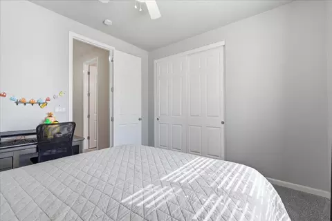 Bedroom - 914 Campfire Cir, Rocklin, CA 95765 photo 4 of 4