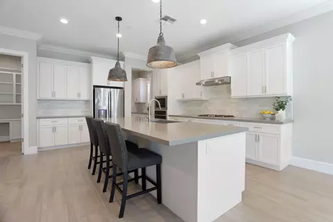 Kitchen - 2844 Cameo St, Lodi, CA 95242 photo 3 of 9