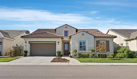 Exterior - 2844 Cameo St, Lodi, CA 95242 photo 13 of 14