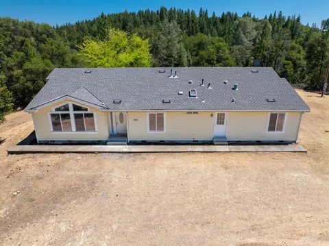 7071 Bayne Rd, Placerville, CA 95667 photo 2