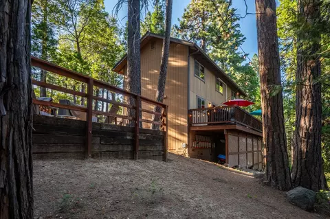 Exterior - 2707 Navajo Dr, Dorrington, CA 95223 photo 10 of 11