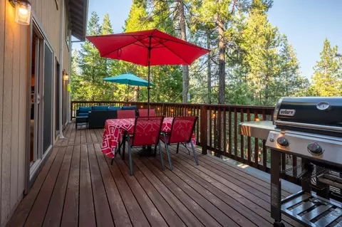 Exterior - 2707 Navajo Dr, Dorrington, CA 95223 photo 3 of 11