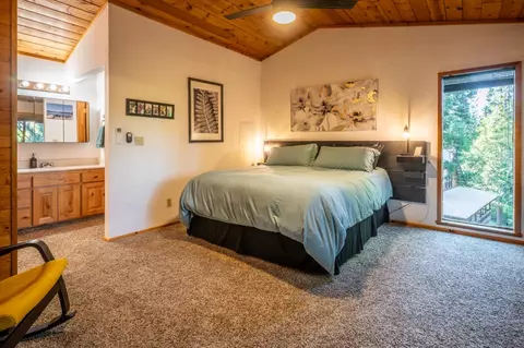 Bedroom - 2707 Navajo Dr, Dorrington, CA 95223 photo 1 of 4