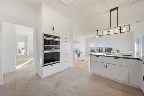 Kitchen - 3565 Farview Ct, Rescue, CA 95672 photo 4 of 5