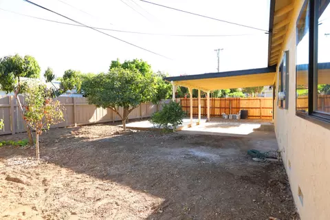 Exterior - 1712 W Locust St, Lodi, CA 95242 photo 2 of 7