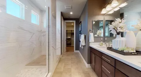 Entry Way - 1489 Veteran St, Manteca, CA 95337 photo 5 of 5