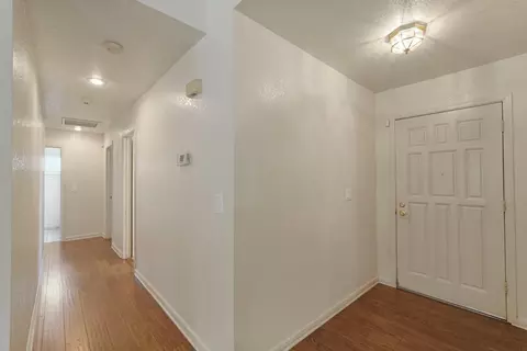 Entry Way - 3928 Cape Cod Dr, Stockton, CA 95209 photo 2 of 2