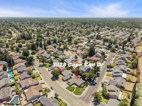 View/Area - 3928 Cape Cod Dr, Stockton, CA 95209 photo 13 of 17