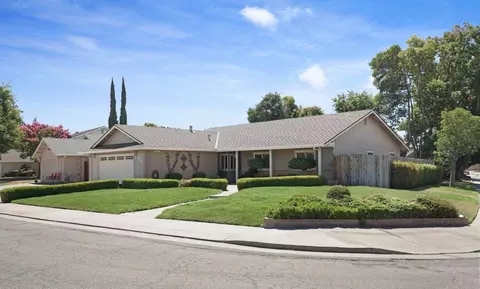 Exterior - 3928 Cape Cod Dr, Stockton, CA 95209 photo 5 of 14