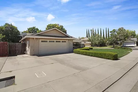 Exterior - 3928 Cape Cod Dr, Stockton, CA 95209 photo 4 of 14