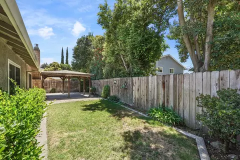 Exterior - 3928 Cape Cod Dr, Stockton, CA 95209 photo 10 of 14